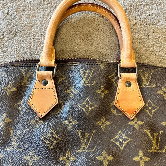 Louis Vuitton Vintage Monogram Alma PM Top Handle Bag from 1993! - Picture 8 of 13